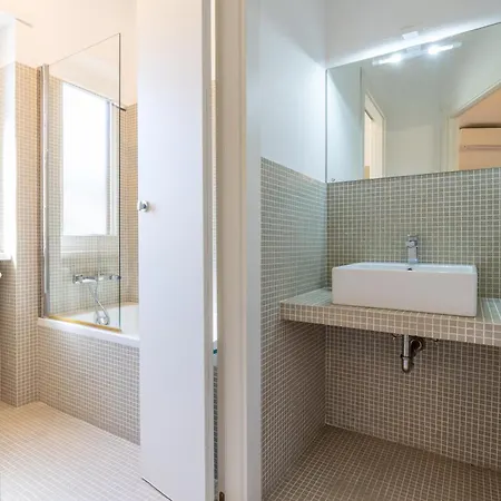 Valle Aurelia Metro *